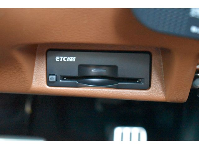 Nissan SKYLINE 2023-07 185134-9