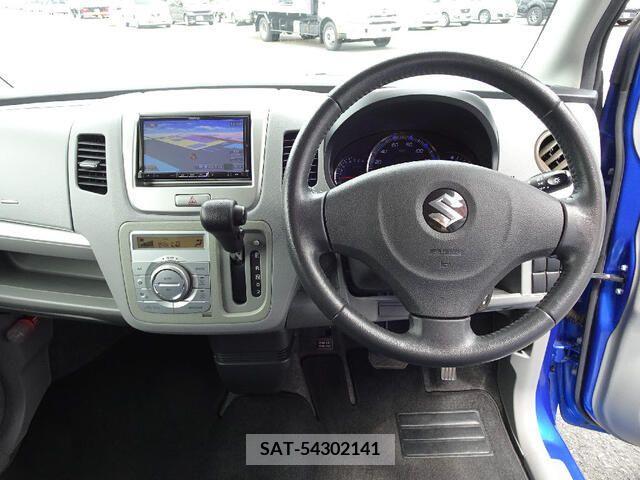 Suzuki WAGON R 2010-11 370958-8