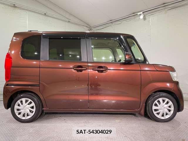Honda N BOX 2018-07 210101-7