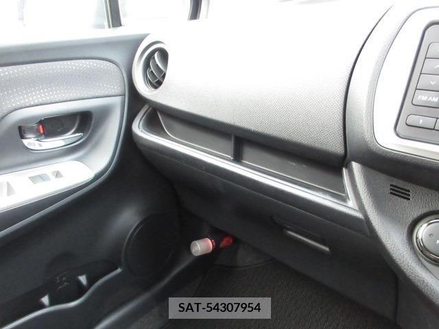 Toyota VITZ 2014-05 348475-24