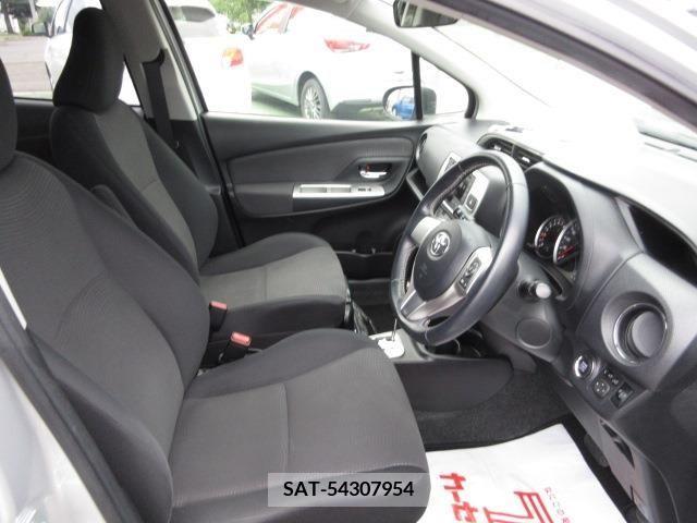 Toyota VITZ 2014-05 348475-6