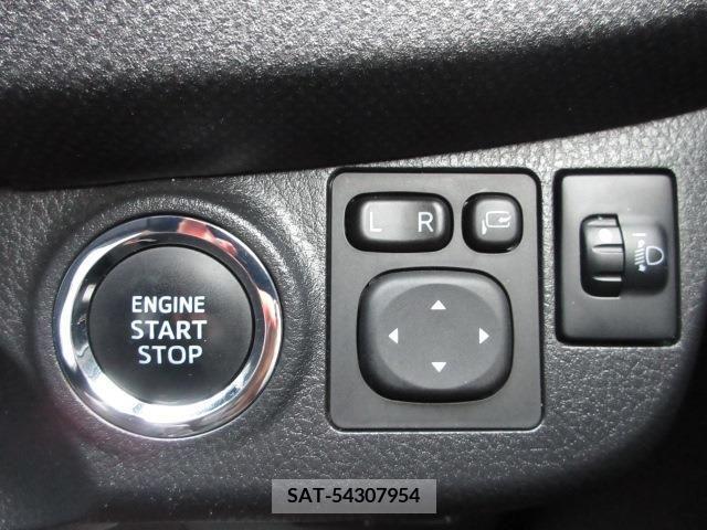 Toyota VITZ 2014-05 348475-9