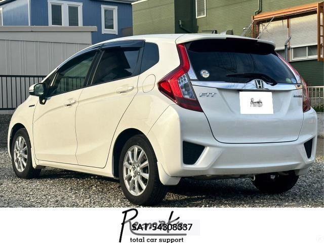Honda FIT HYBRID 2015-03 240537-4