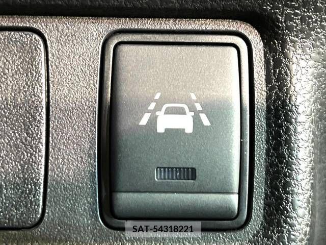 Nissan NOTE 2020-08 279866-5