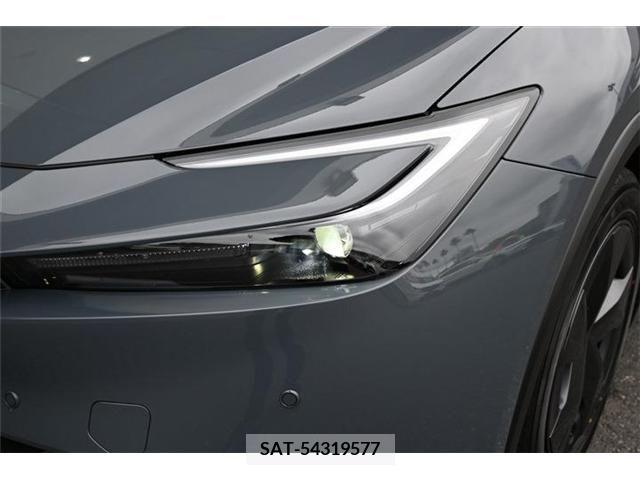 Toyota PRIUS 2024-01 282207-18