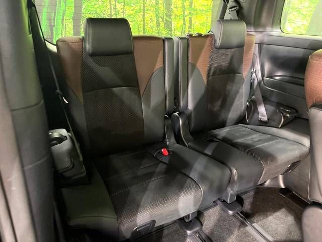 Toyota ALPHARD 2017-02 17772-9