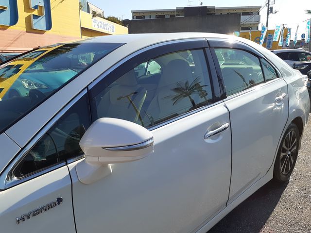 Toyota SAI 2015-01 18549-6