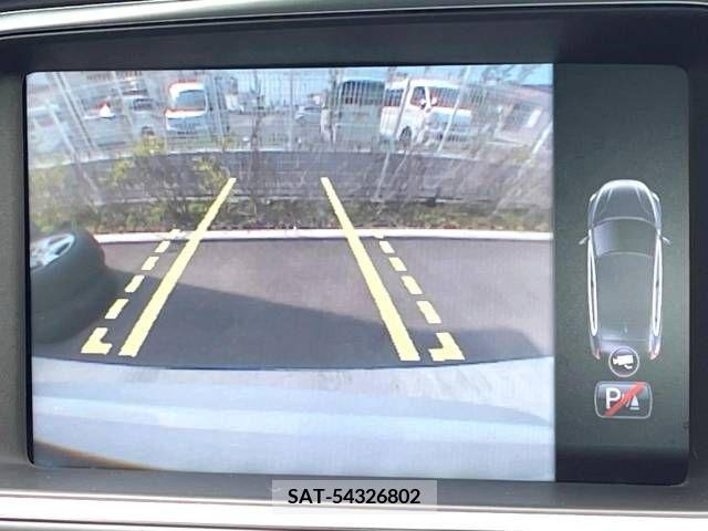 Volvo V40 2013-05 320568-5