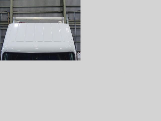 Mitsubishi CANTER 2016-01 6977-8