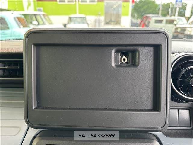 Suzuki SPACIA 2022-09 368573-28
