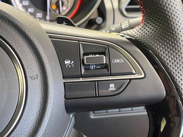 Suzuki SWIFT 2022-01 23832-4