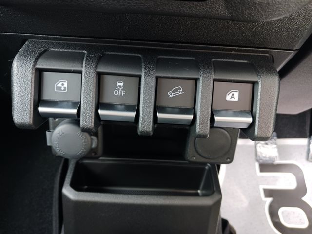 Suzuki JIMNY 2023-11 190159-15