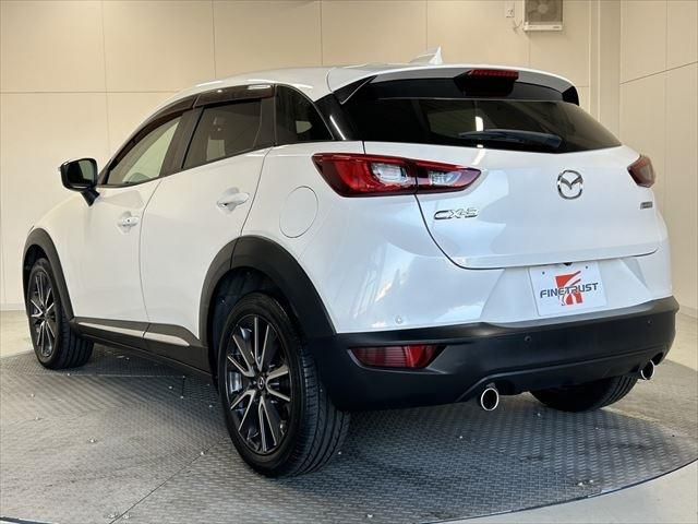 Mazda CX-3 2016-12 10371-6