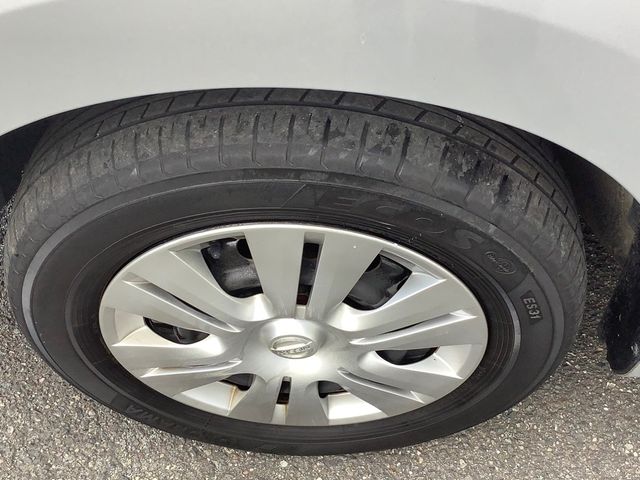 Nissan SERENA 2015-02 8211-17