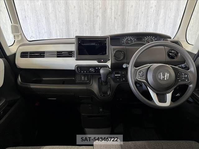 Honda N BOX 2023-05 255966-1