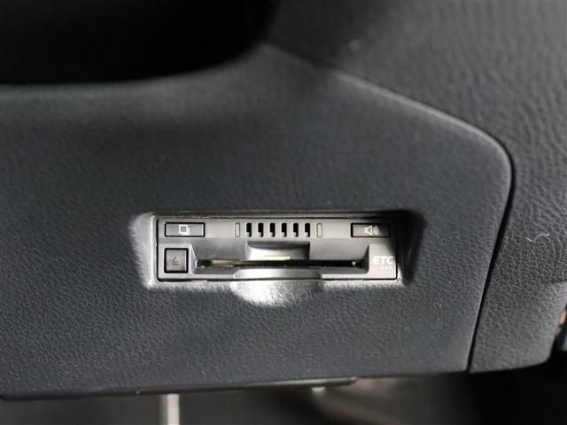 Toyota C-HR 2019-03 191992-10