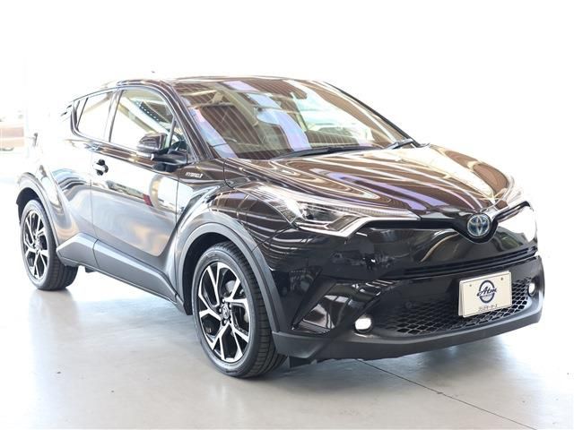 Toyota C-HR 2019-03 191992-20