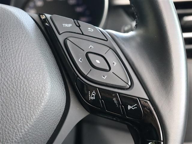 Toyota C-HR 2019-03 191992-27