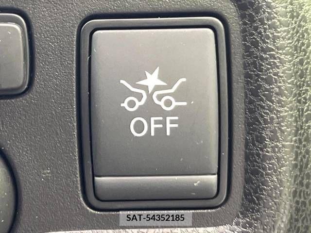 Nissan NOTE 2016-12 340624-4
