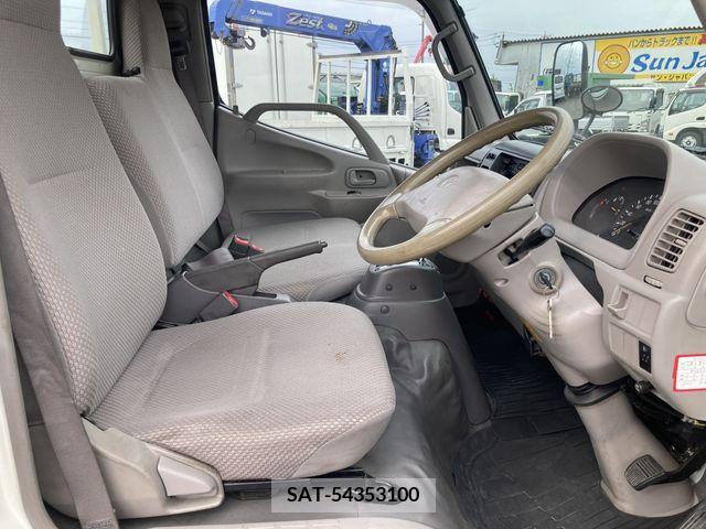 Toyota TOYOACE 2006-04 287766-5