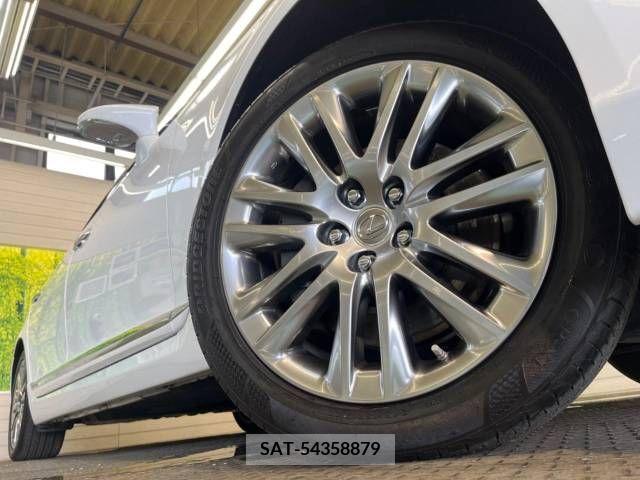 Lexus LS 2013-12 354192-15