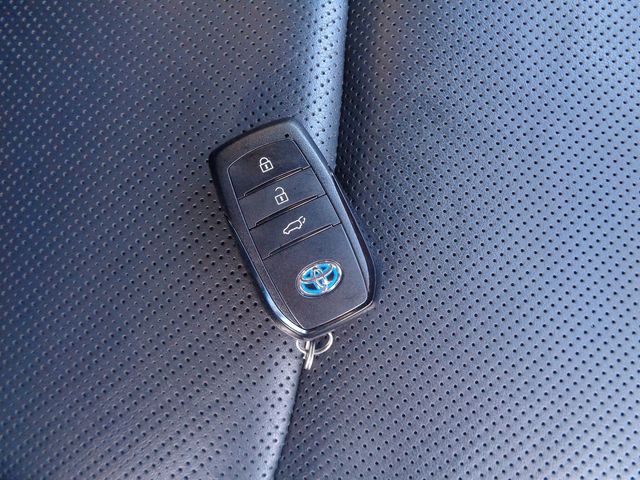 Toyota HARRIER HYBRID 2021-07 9769-26