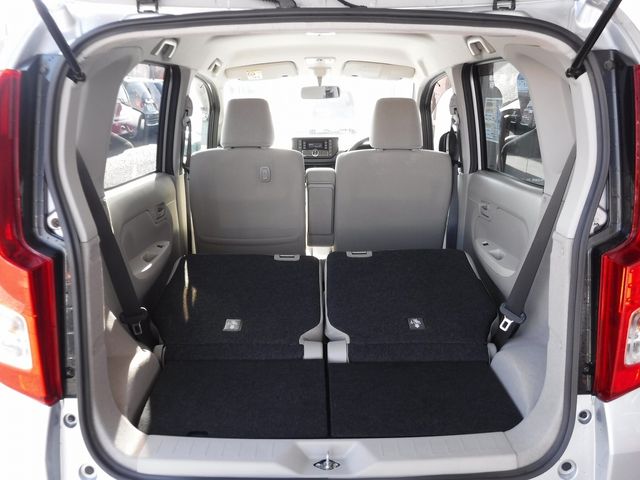 Daihatsu MOVE 2015-03 182889-17