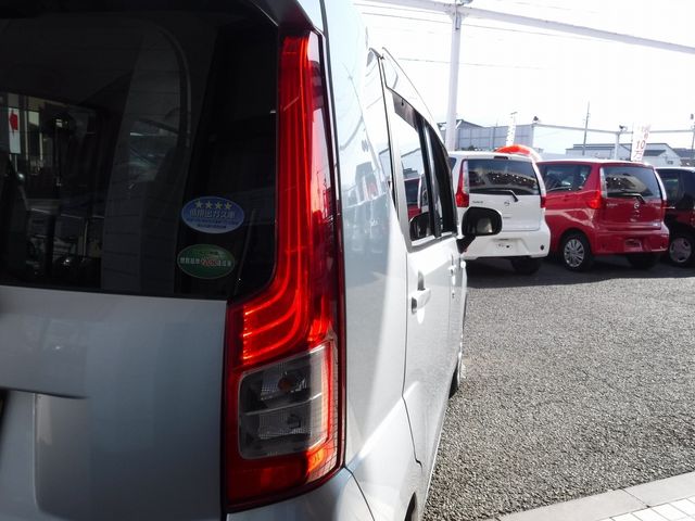 Daihatsu MOVE 2015-03 182889-6