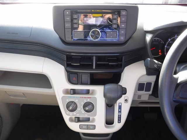 Daihatsu MOVE 2015-03 182889-9