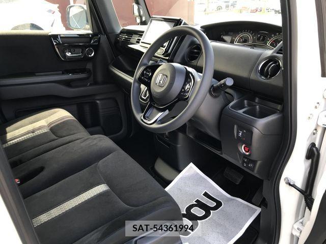 Honda N BOX CUSTOM 2022-03 278936-9