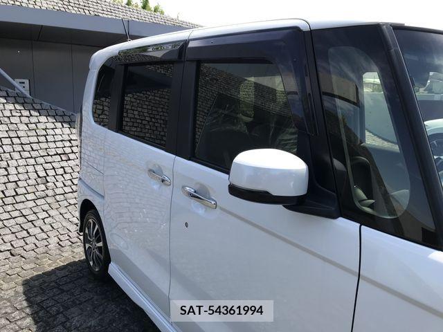 Honda N BOX CUSTOM 2022-03 278936-4