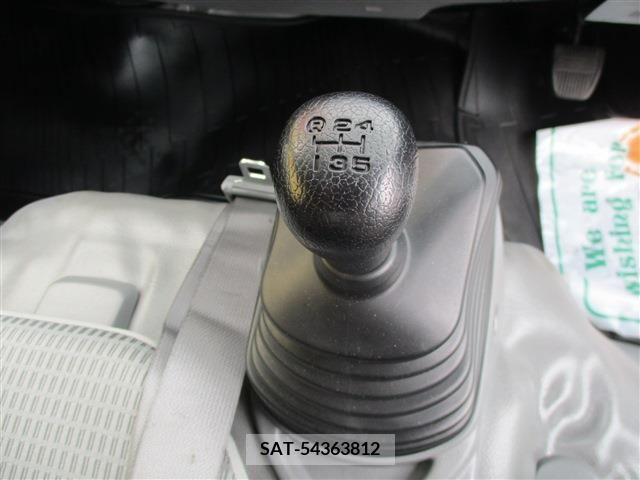 Hino DUTRO 2015-03 320415-11