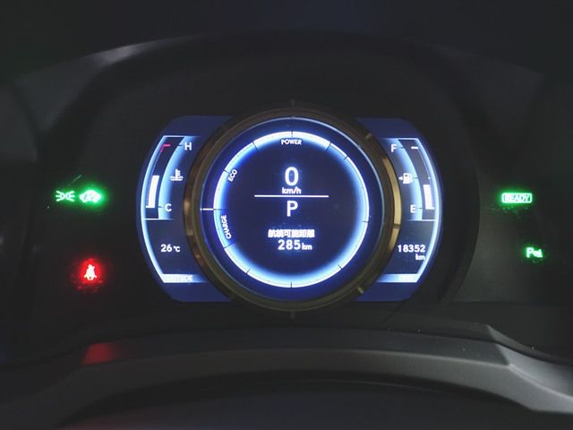 Lexus IS 2014-04 10679-25