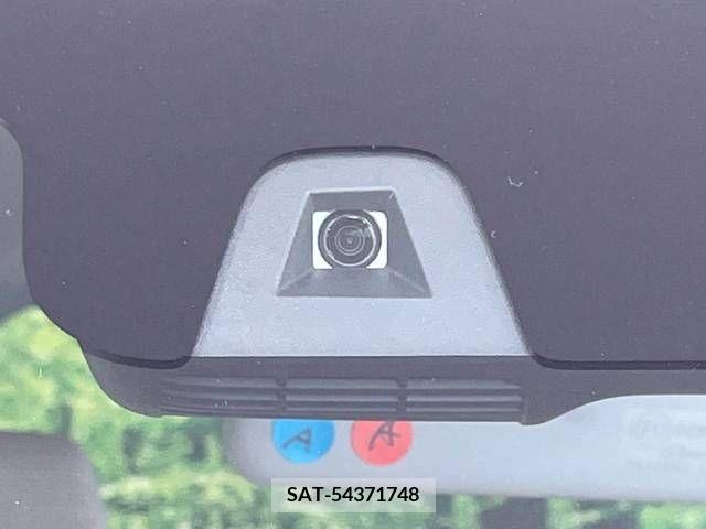 Suzuki SPACIA 2021-02 381588-3