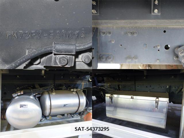 MITSUBISHI FUSO Fighter 2013-10 269321-13