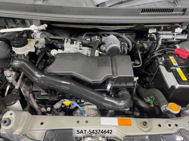 Toyota ROOMY 2021-03 311172-18