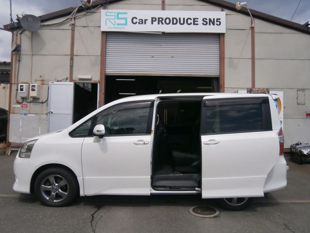 Toyota NOAH 2008-03 5758-5
