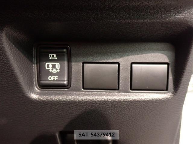 Nissan ROOX 2022-10 354484-18