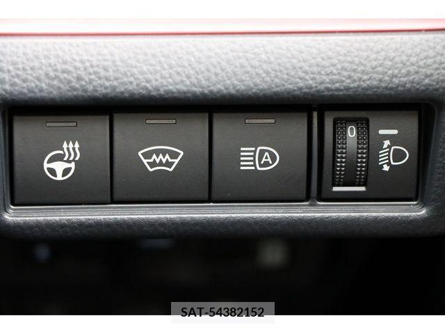 Toyota PRIUS 2023-06 378805-25