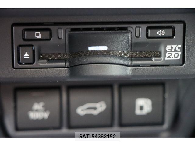 Toyota PRIUS 2023-06 378805-28