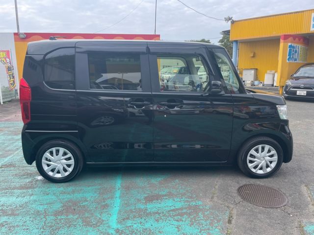 Honda N BOX 2018-10 7445-9