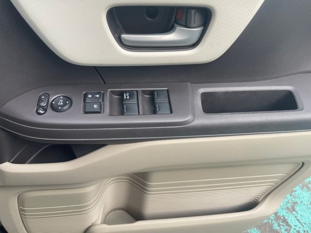 Honda N BOX 2018-10 7445-17