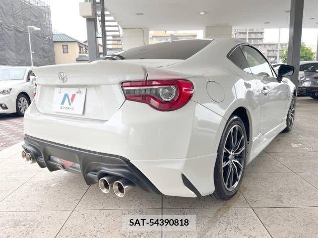 Toyota 86 2016-11 341141-18