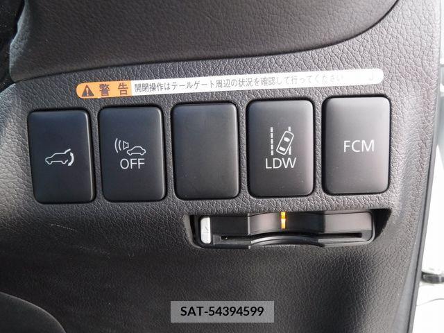 Mitsubishi OUTLANDER PHEV 2013-11 281130-8
