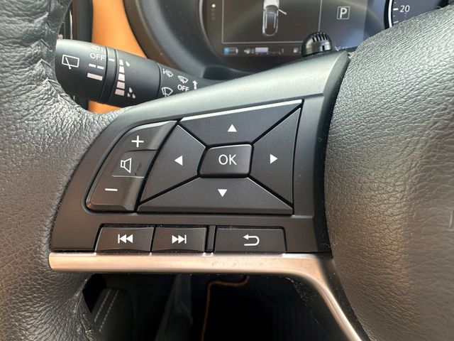 Nissan KICKS 2020-09 19819-6