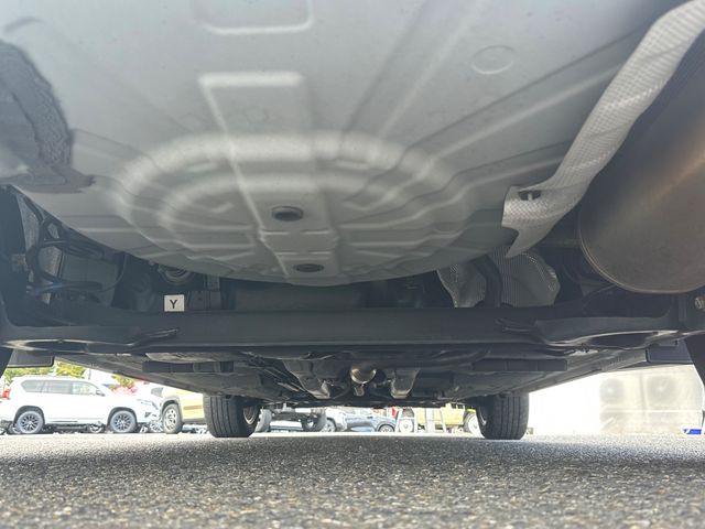 Nissan KICKS 2020-09 19819-27