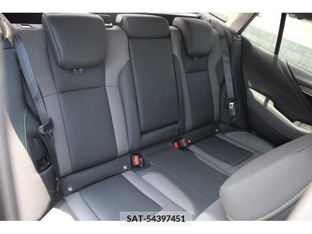 Subaru OUTBACK 2022-03 301176-14