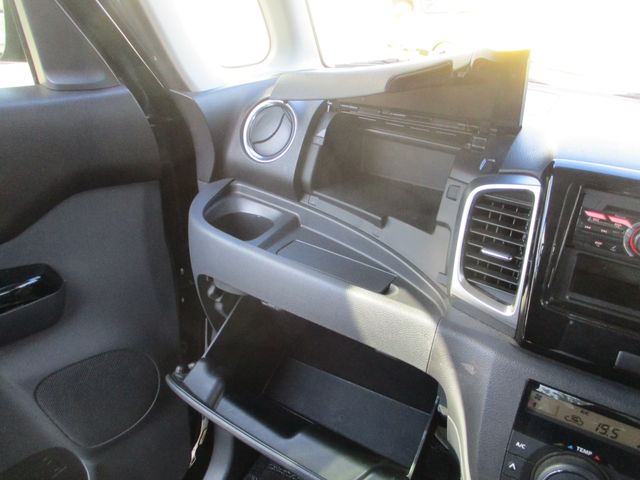 Suzuki SPACIA 2015-12 19040-15