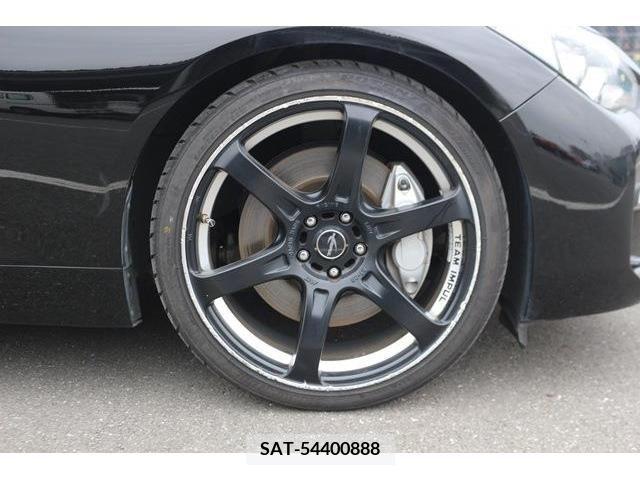 Nissan SKYLINE 2019-08 233450-11