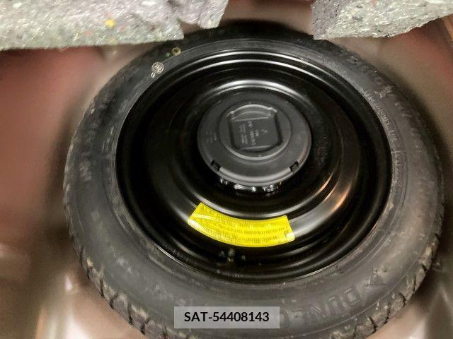 Nissan JUKE 2013-04 243503-12